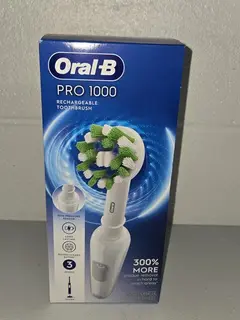 New & Sealed! Oral-B Pro 1000 3D CrossAction Rechargeable Electric Toothbrush