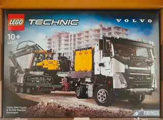 LEGO Technic Volvo FMX Truck & EC230 Electric Excavator