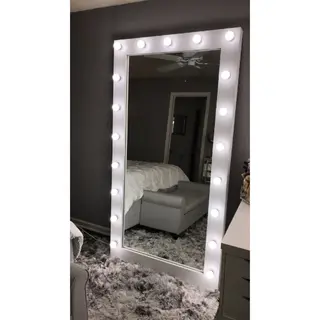 Hollywood white mirror M02105