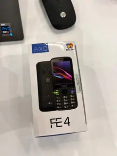 إيس FE4, موبايل ثنائي الشريحة بشبكة الجيل الثاني