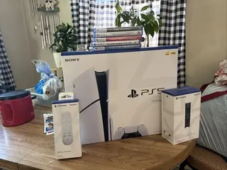 Sony PlayStation 5 Slim White Disc Console. Brand New Sealed.