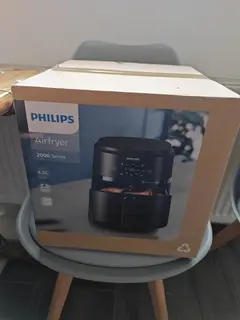 Philips Air Fryer 2000 Series 4.2L, Healthy Frying with RapidAir 4.2L, Black