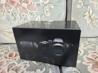 Sony Alpha A7 IV 33MP Mirrorless Camera with 28-70mm Lens -ILCE-7M4K 1YR WTY