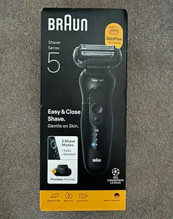 Braun Series 5 EasyClean Wet/Dry Foil Shaver Black Precision Trimmer Type 5762