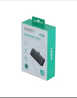 أوكي بطارية متنقلة PB-Y59-GY سبارك ميني بقوة 20واط ، سعة 5,000 ملي أمبير ، مع منفذ USB-C مدمج قابل للطي , ضمان عامين