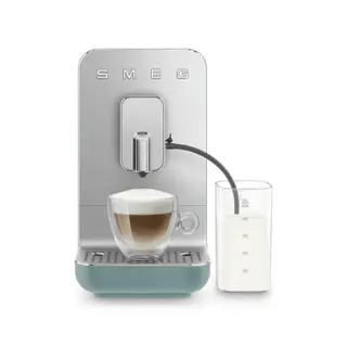 Smeg BCC13 Bean to Cup Coffee Machine